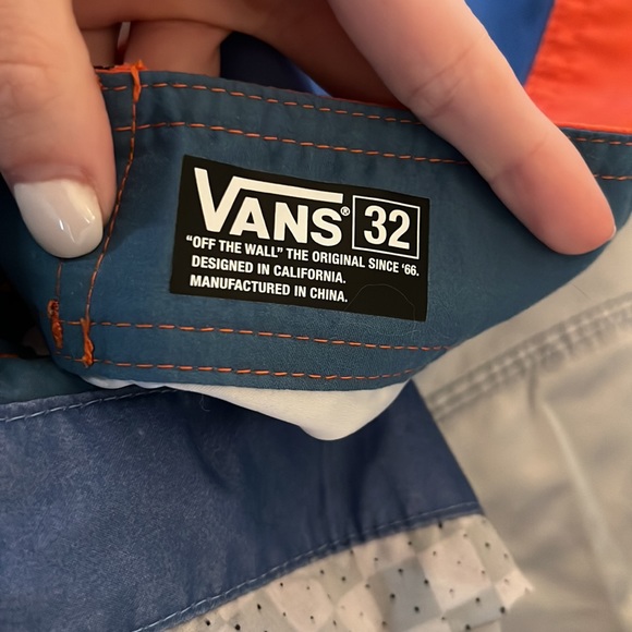 Vans Men’s swim trunk bundle - Picture 7 of 7